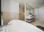 27.Bathroom Master Bedroom-Lomas del Virrey (III)