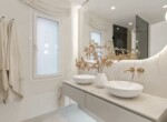 30 Menara Second bathroom