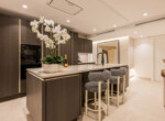 55 Kitchen Evening LGDM 201.