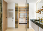 Bahia del Velerin 3-5 - 22 Master bathroom closet